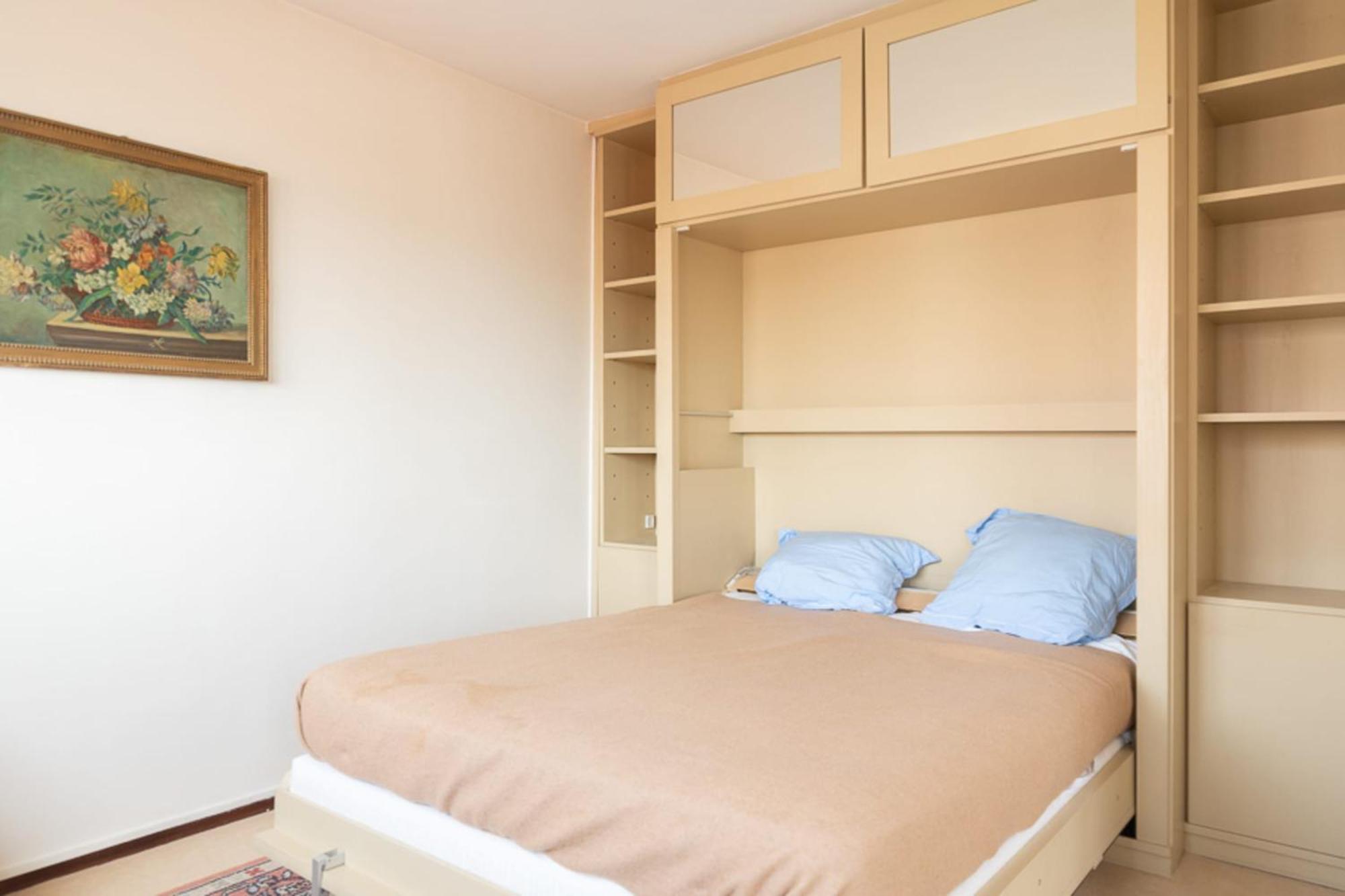 Lovely 66 M 2 Steps From The City Center Apartment บูโลญบียองกูร์ ภายนอก รูปภาพ