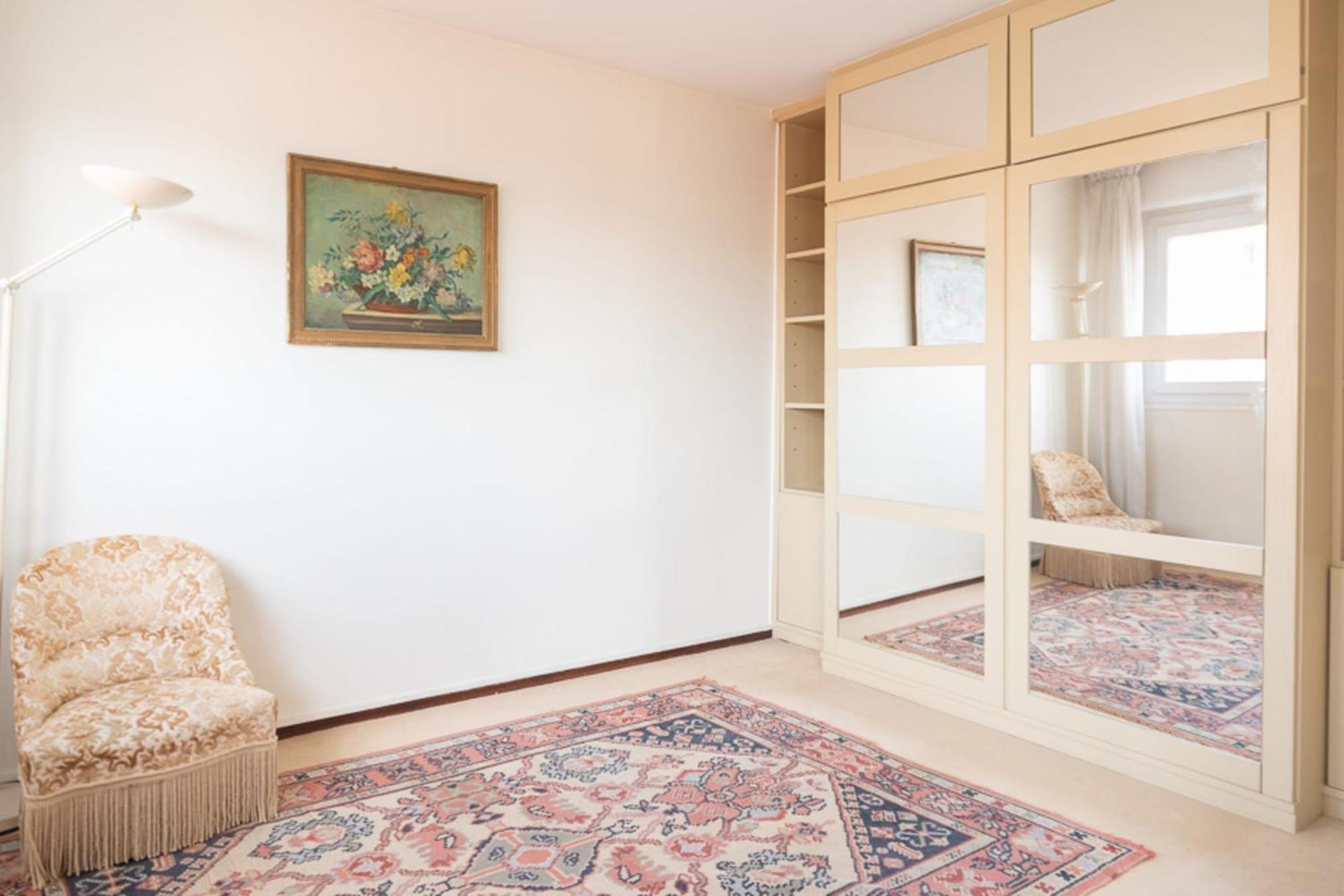 Lovely 66 M 2 Steps From The City Center Apartment บูโลญบียองกูร์ ภายนอก รูปภาพ